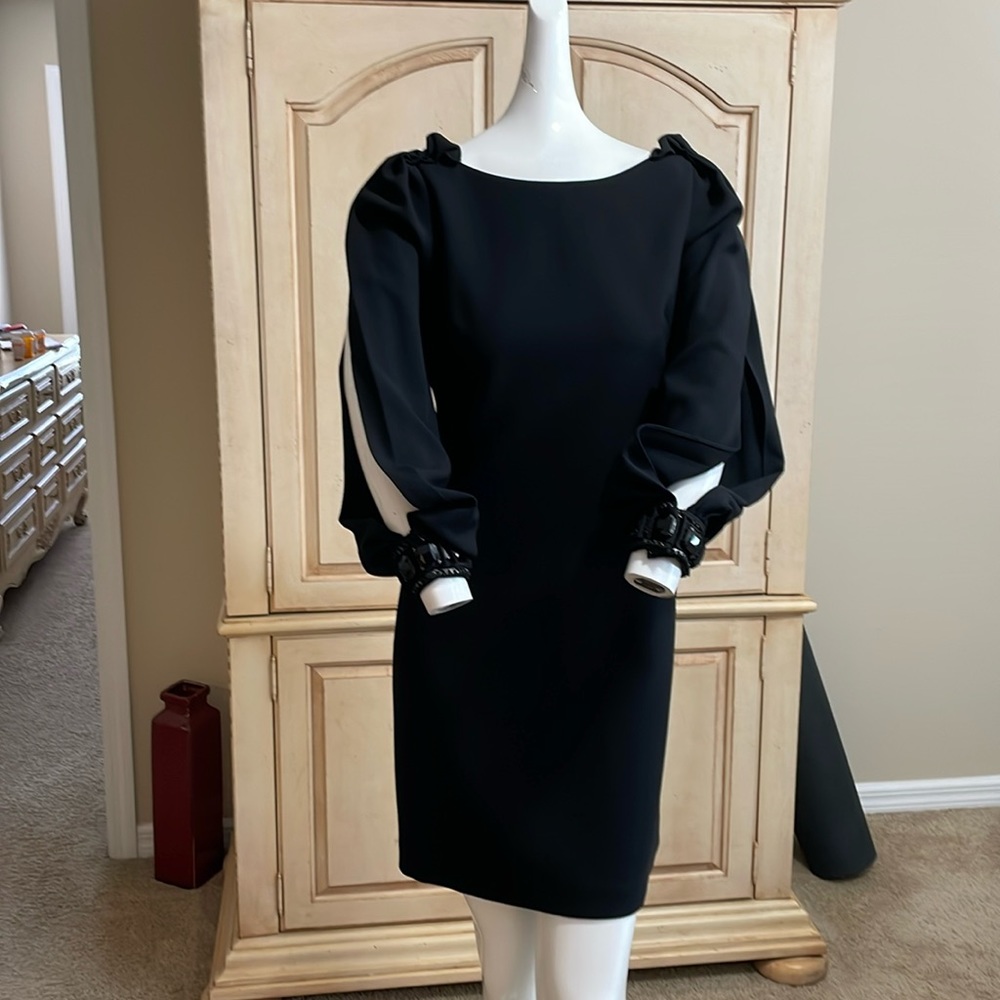 Elie Tahari NWOT Black Jeweled Cuff Slit Sleeve Sheath Dress 4